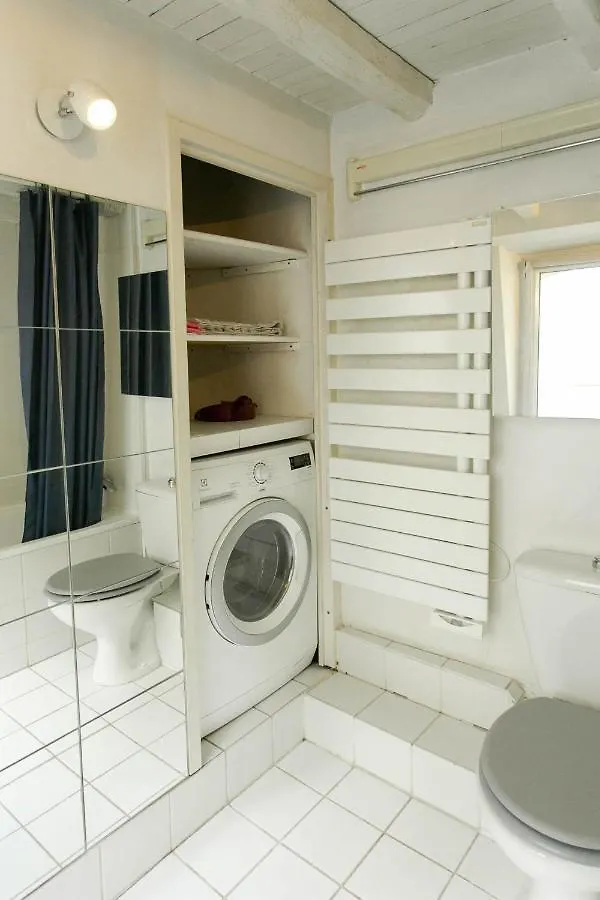 Ile Saint Louis - City Apartment Paris France